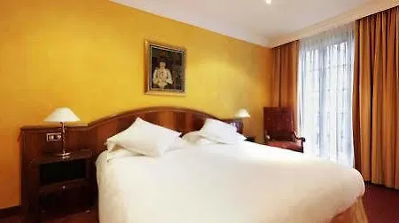 D'alleves 4* Genève