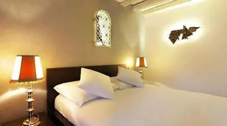 D'alleves Hotel 4*