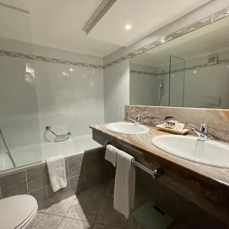 D'alleves 4* Genewa