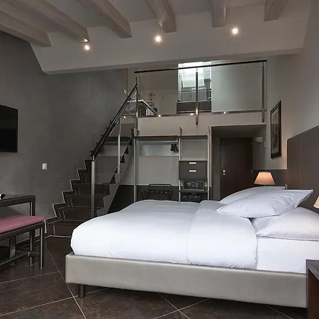 Hotel D'alleves
