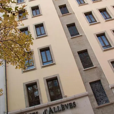 D'alleves Hotel