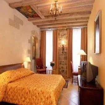 D'alleves Szálloda 4*